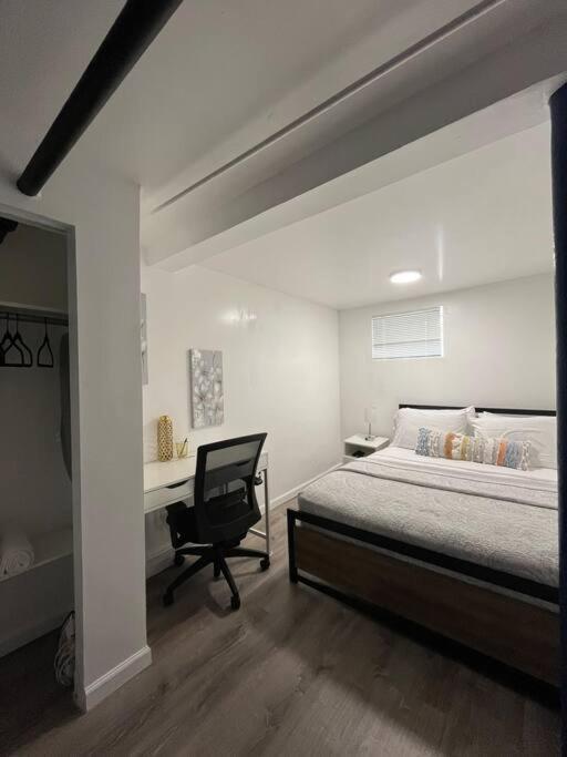 Marvelous Modern At Perfect Location *